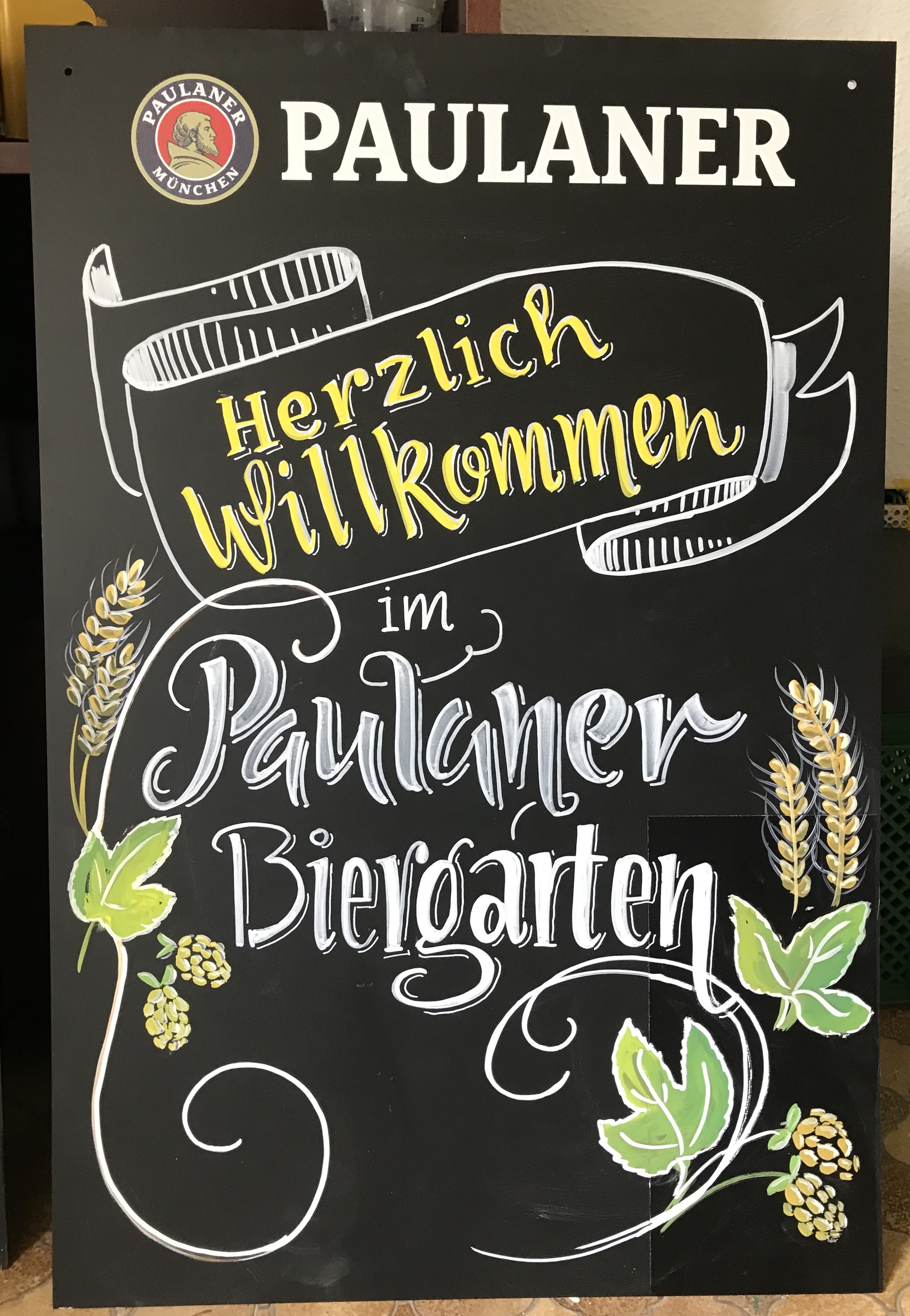Kreidetafel für Paulaner Biergarten