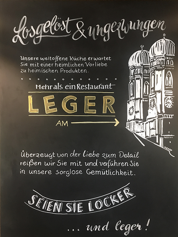 Leger am Dom, Kreidetafel beschriftet und bemalt